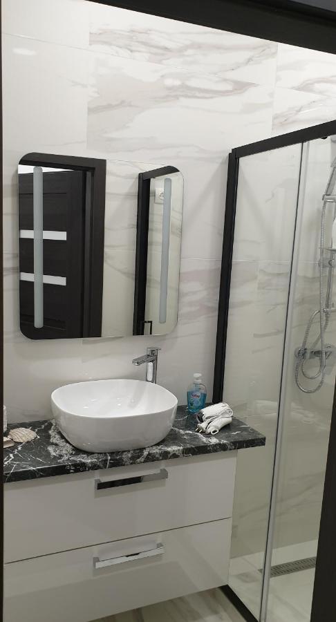 Belvarosi Apartman 2 Apartment Miskolc Bagian luar foto